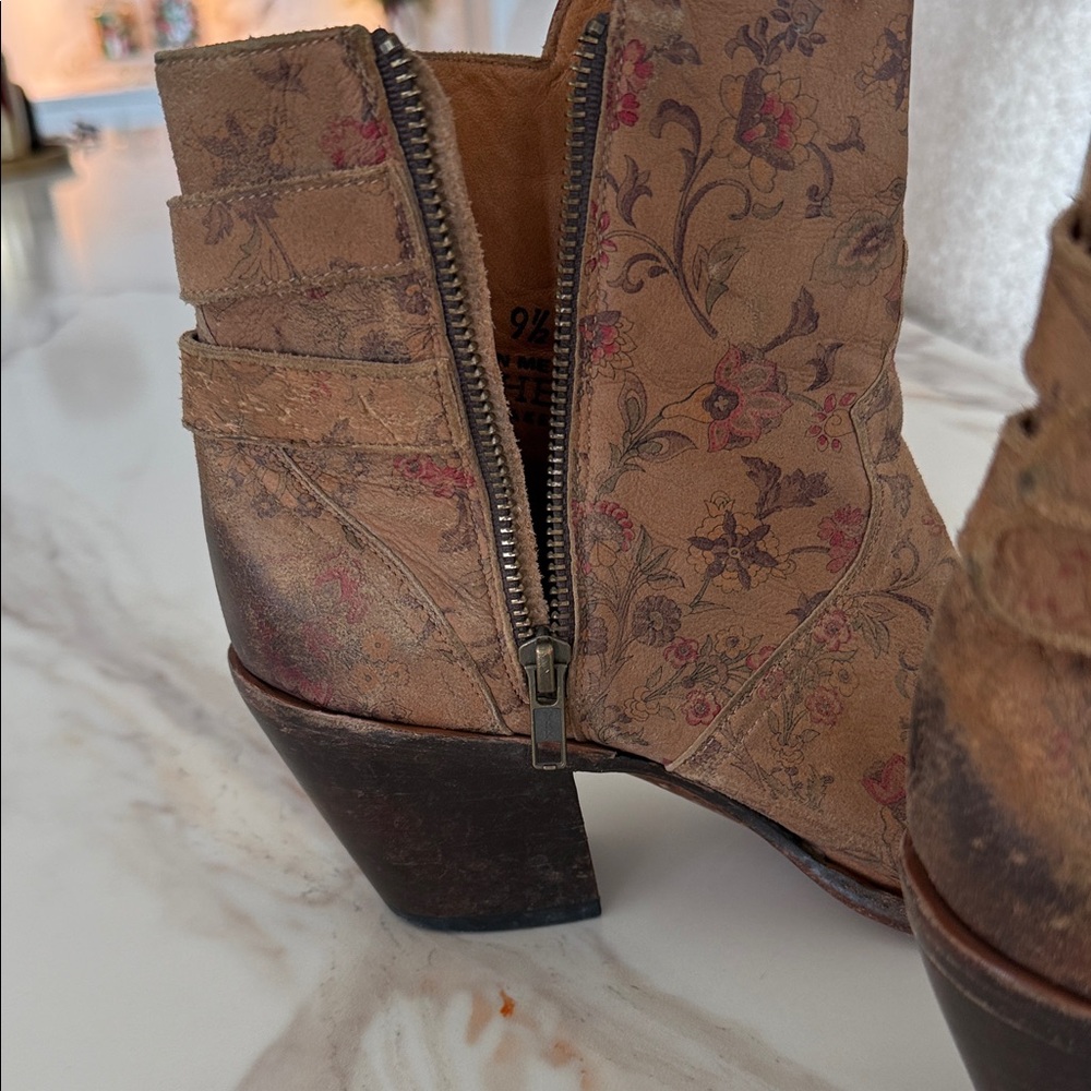 Lucchese Catalina Brown Floral Ankle Boots - Picture 8 of 9